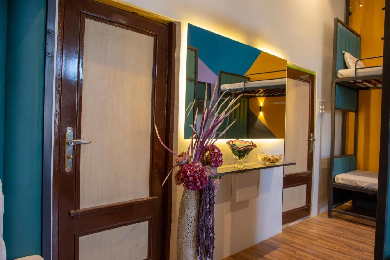 Empire Royale Hotel Mumbai Dış mekan fotoğraf
